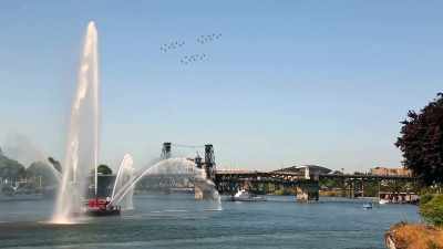 Over Portland three
to five miles away, - Project Blue Book Exposed