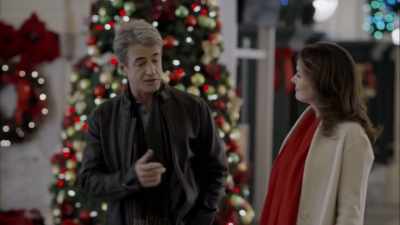 Over the decades, holly was
gradually replaced by mistletoe. - The Christmas Train