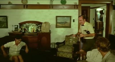 Over the teeth and 'round the gums - Wake in Fright
