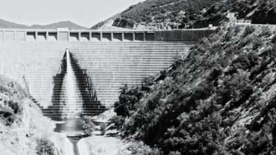 Over time, water from
the reservoir had begun - Flood in the Desert