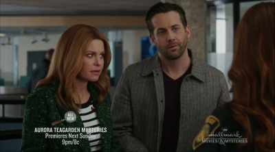 Overal detectiveromans. Hammett, Bishop... - Aurora Teagarden Mysteries: A Game of Cat and Mouse