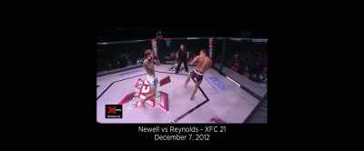 Overhand right from Newell
and Reynolds fires back - Notorious Nick