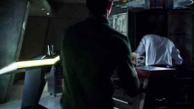 Ow! Damn it! Oh... - Nikita