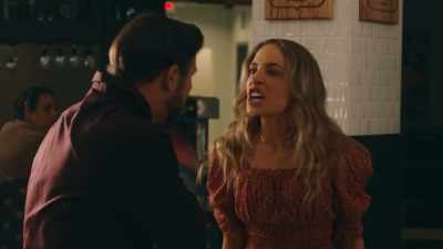 Ow!
Don't touch me. - Her Affair to Die For