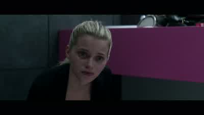 Ow! - Oh, shit. - Let me see. - The Neon Demon