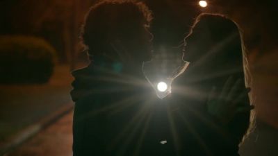 Ow. Ooh. It's good. It's okay. Sorry. Sorry. - Legacies