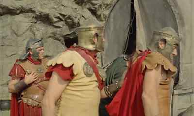 Ow! - Carry on Cleo