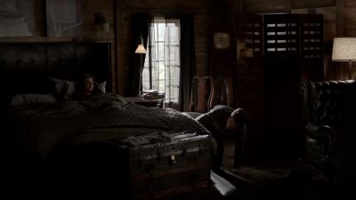 Ow! - The Vampire Diaries