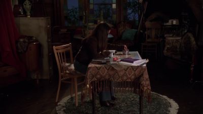 - Ow!
- What happened? - Charmed