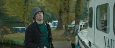 OWEN:
Laura, it's okay, it's okay. - Last Light