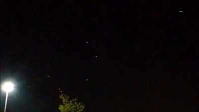 [Ozzy] It may be some airplanes - The Osbournes Want to Believe