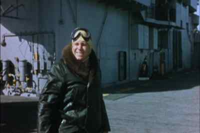 P.A.: Clear the deck! - Men of the Fighting Lady