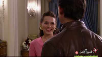 Pa res.
-Kar pustite porcelan. - Royal Matchmaker