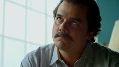 Pablo, look at me, man. - Narcos