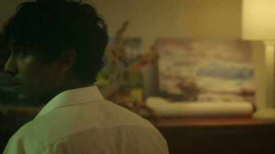 ♪ Pages turning - Wakefield