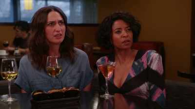- Paid who?
- I made a sizeable donation - Girls5eva