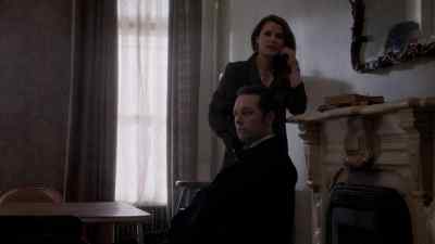 PAIGE KNOWS. - The Americans