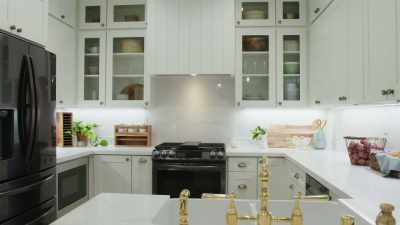 [Paige] Words can't express
how amazing I think this kitchen is. - Help! I Wrecked My House