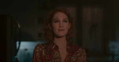 ♪ Pain in my chest
is burning... ♪ - The Republic of Sarah