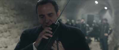- Palmer! Has it arrived or not?
- No, we haven't seen a thing. - Diabolik - Ginko Attacks