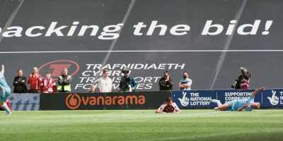 Palmer went down in the box, - Welcome to Wrexham