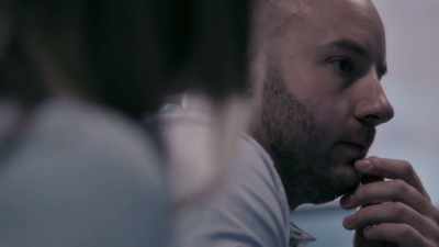 Palming their phones off
with another person - The Detectives: Fighting Organised Crime