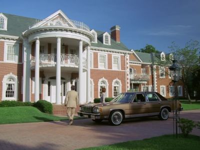 [Pam] Oh, it's a beautiful house,
isn't it? - Dallas