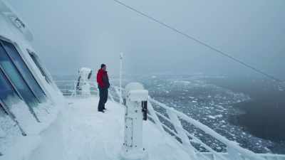 Pancake ice is when the surface
just - Shackleton: The Greatest Story of Survival