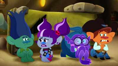 [ panting ] - Trolls: TrollsTopia