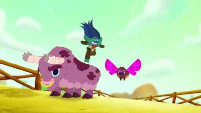 [ panting ] - Trolls: TrollsTopia