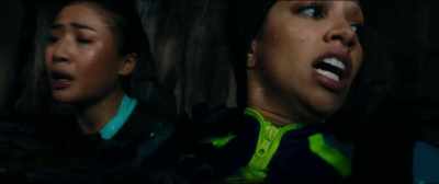 [panting] - 47 Meters Down: Uncaged