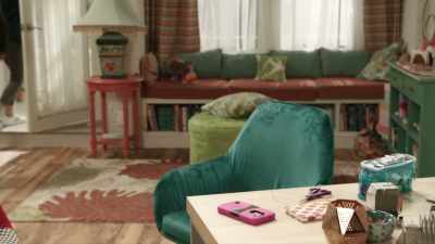 pants-rip-cole-oh-not-again - I Am Frankie