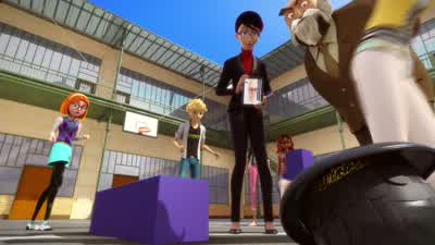 - Papa! - C'est une création exquise. - Miraculous: Tales of Ladybug & Cat Noir