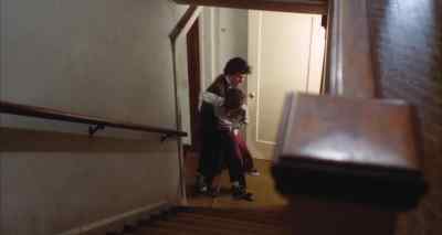 - Papa, put me down! Put me down!
- You kids are goin' to bed. - A Woman Under the Influence