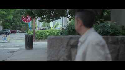 [paparazzo 2]
Did you just end it with Antonio? - The Valet
