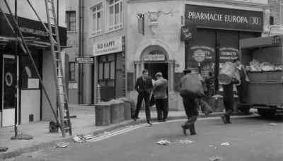 (Paper seller) Get your paper! - The Small World of Sammy Lee