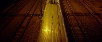 ♪ Papi, papi, ven y besame - Off the Rails