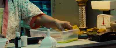 ParacetamoI, 500 miIIigrams. - The Bourne Legacy