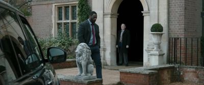["Paradise Circus" playing] - Luther: The Fallen Sun
