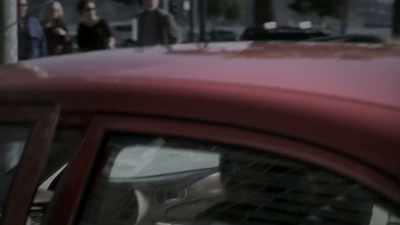 Paramedics are on their way,all right? - Trauma
