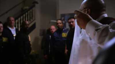 Pardon me, I have to see
about this right away. - Gosnell: The Trial of America's Biggest Serial Killer