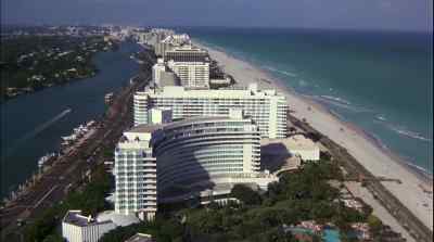 Pardon me, won't you? - Police Academy 5: Assignment: Miami Beach