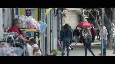 [parent speaking Spanish] - The Valet