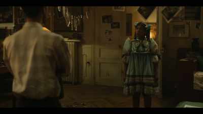 Paris, unhappy. Comes
the coven, you're beaming - Interview with the Vampire