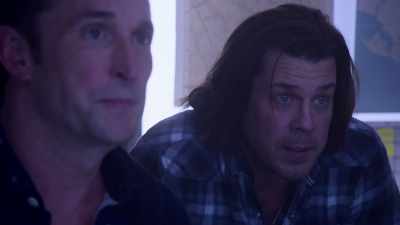 Parker, use your graphite
to alter his handprint. - Leverage: Redemption