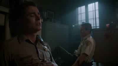Parrish, keep your eyes open. - Teen Wolf