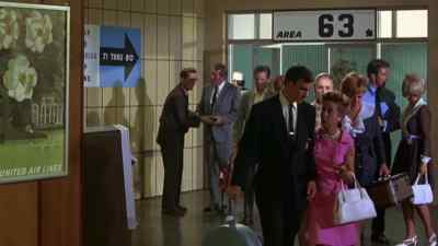    'Passenger William Humps' - Once You Kiss a Stranger