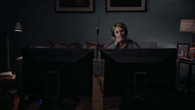 (passionate breathing) - Homeland