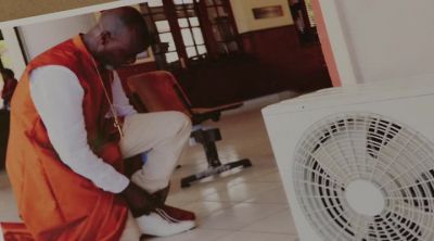 PASTOR MASON: I'm not sure tying my shoelaces - Death in Paradise