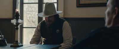 - Pat!
- That's a lie. That gun wasn't pointed - The Kid